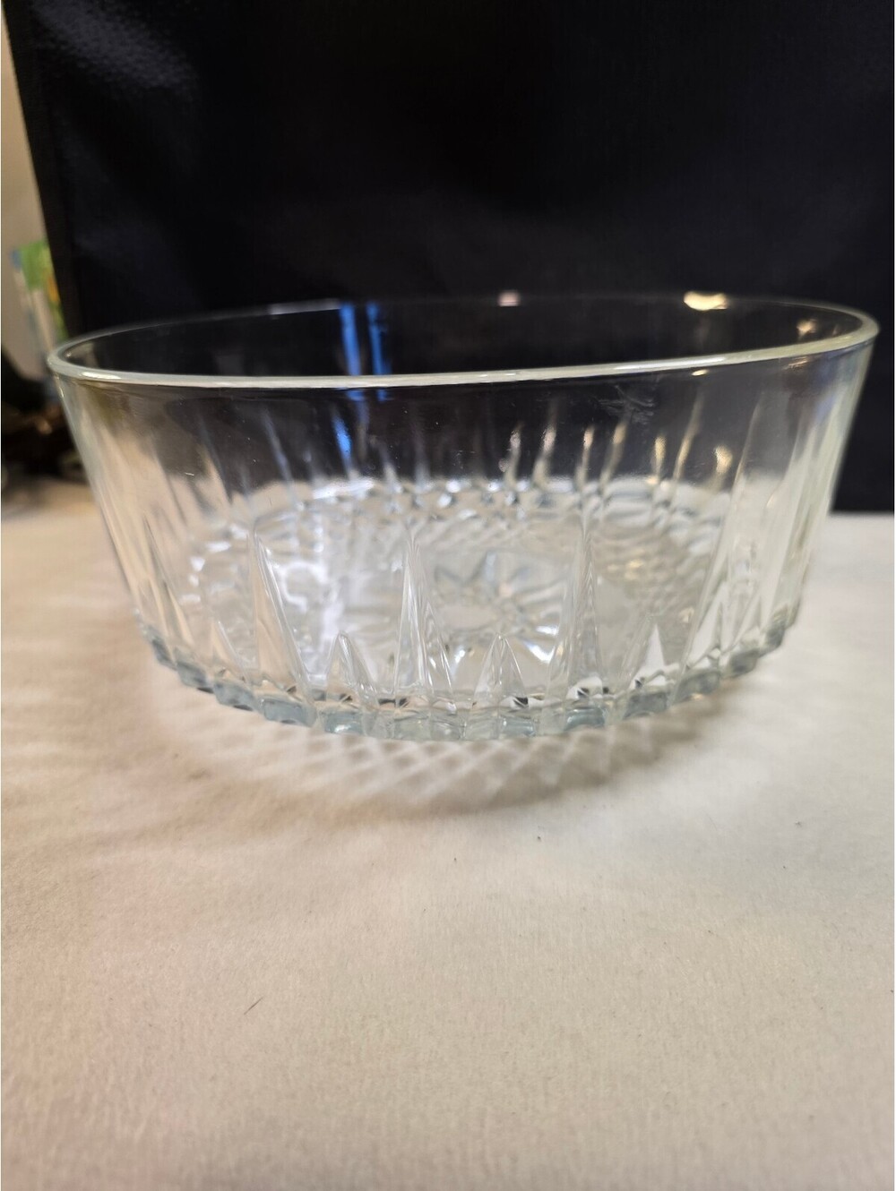Vintage Cristal d’Arques Longchamp Crystal Serving Bowl 9" France